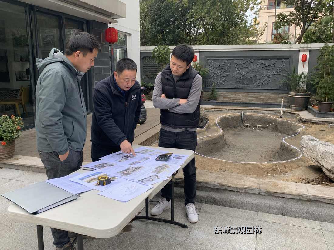 鱼池假山施工公司报价差距为什么这么大？应该怎么比较？